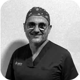 Dr. Juan Carlos Valía