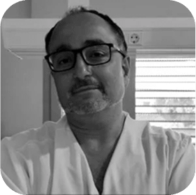 Dr. Lucas Minig